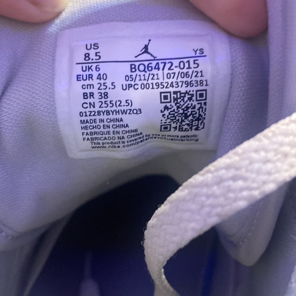 Jordan 1 (mids) grey fog women's size 8.5 - Picture 4 of 4